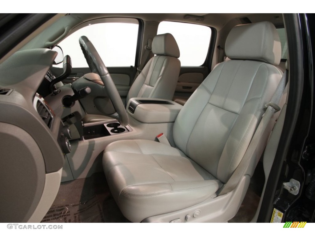 2008 Chevrolet Avalanche LT 4x4 Front Seat Photo #84346143