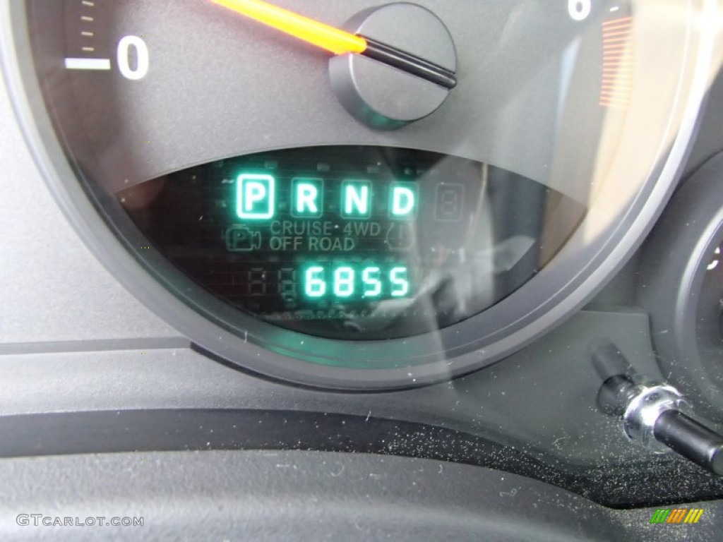 2012 Patriot Latitude - Rescue Green Metallic / Dark Slate Gray photo #25