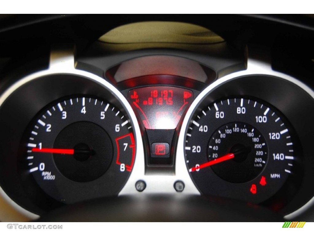 2011 Juke S - Metallic Bronze / Black/Silver Trim photo #25