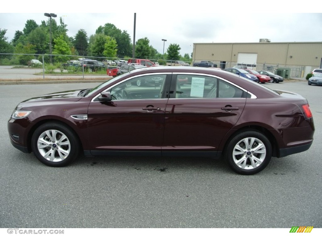 2011 Taurus SEL - Bordeaux Reserve Red / Light Stone photo #6