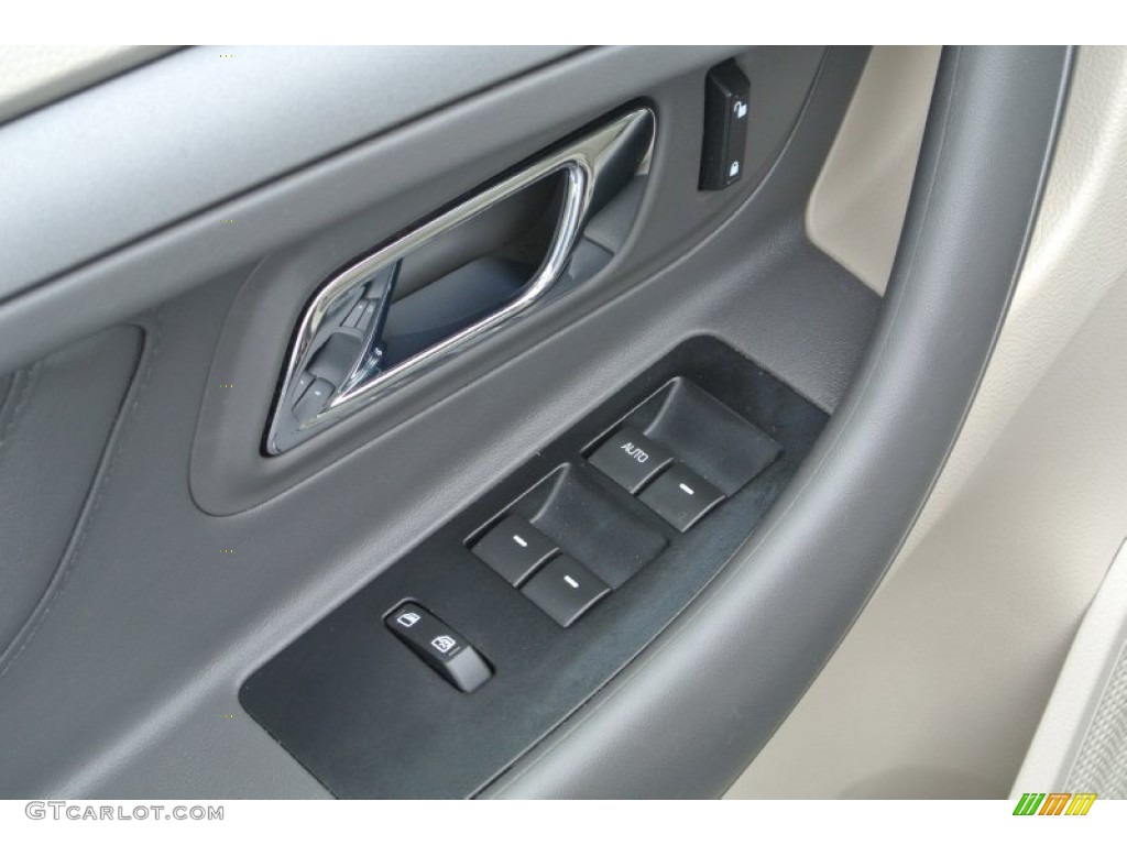 2011 Taurus SEL - Bordeaux Reserve Red / Light Stone photo #11