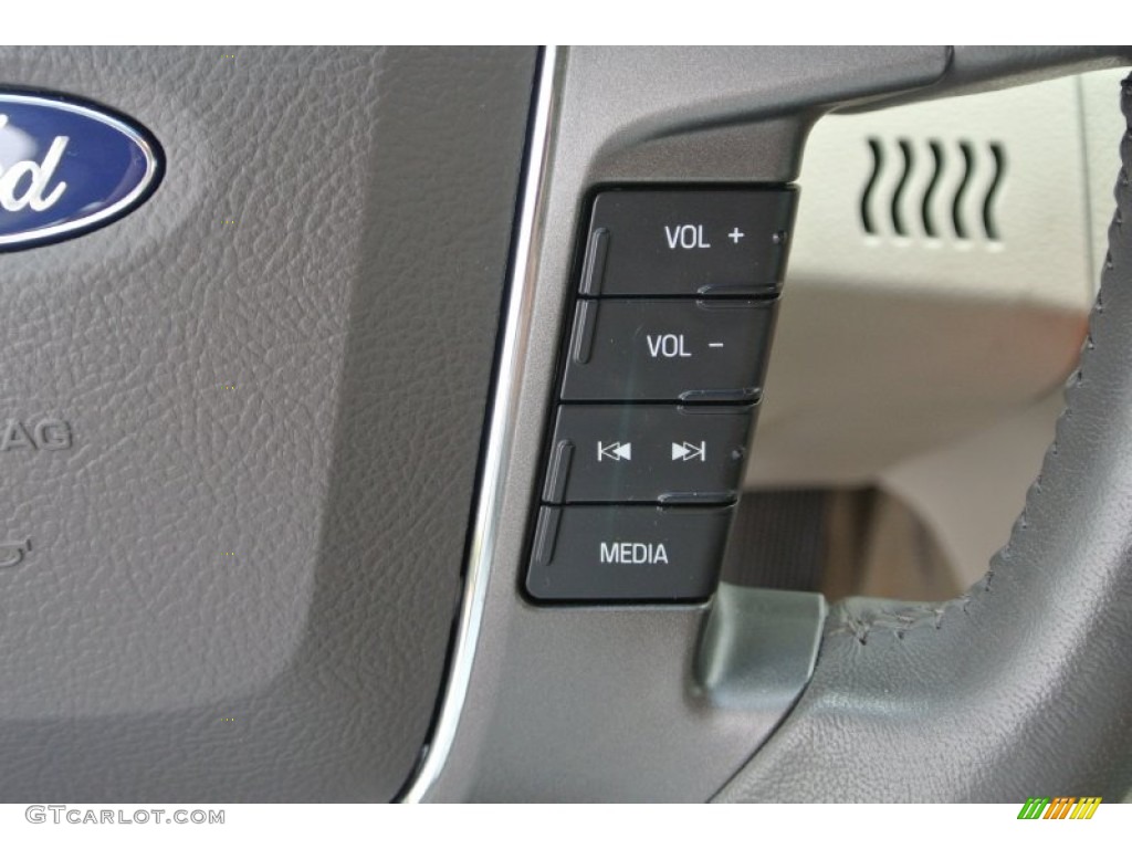 2011 Taurus SEL - Bordeaux Reserve Red / Light Stone photo #16