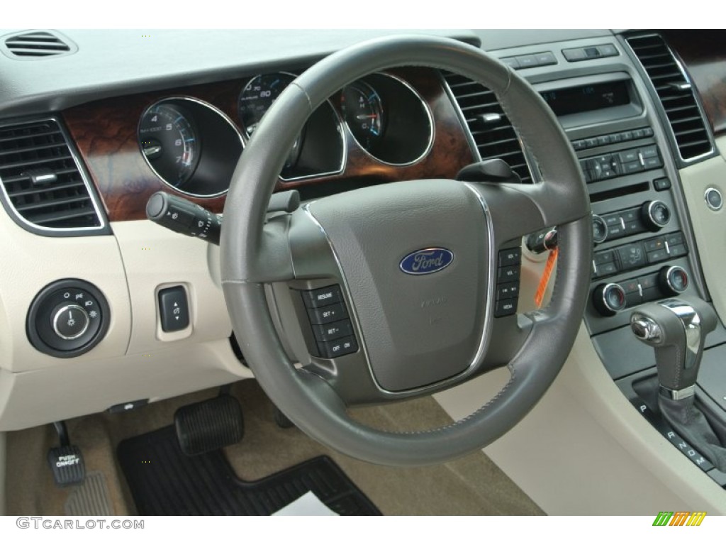 2011 Taurus SEL - Bordeaux Reserve Red / Light Stone photo #24