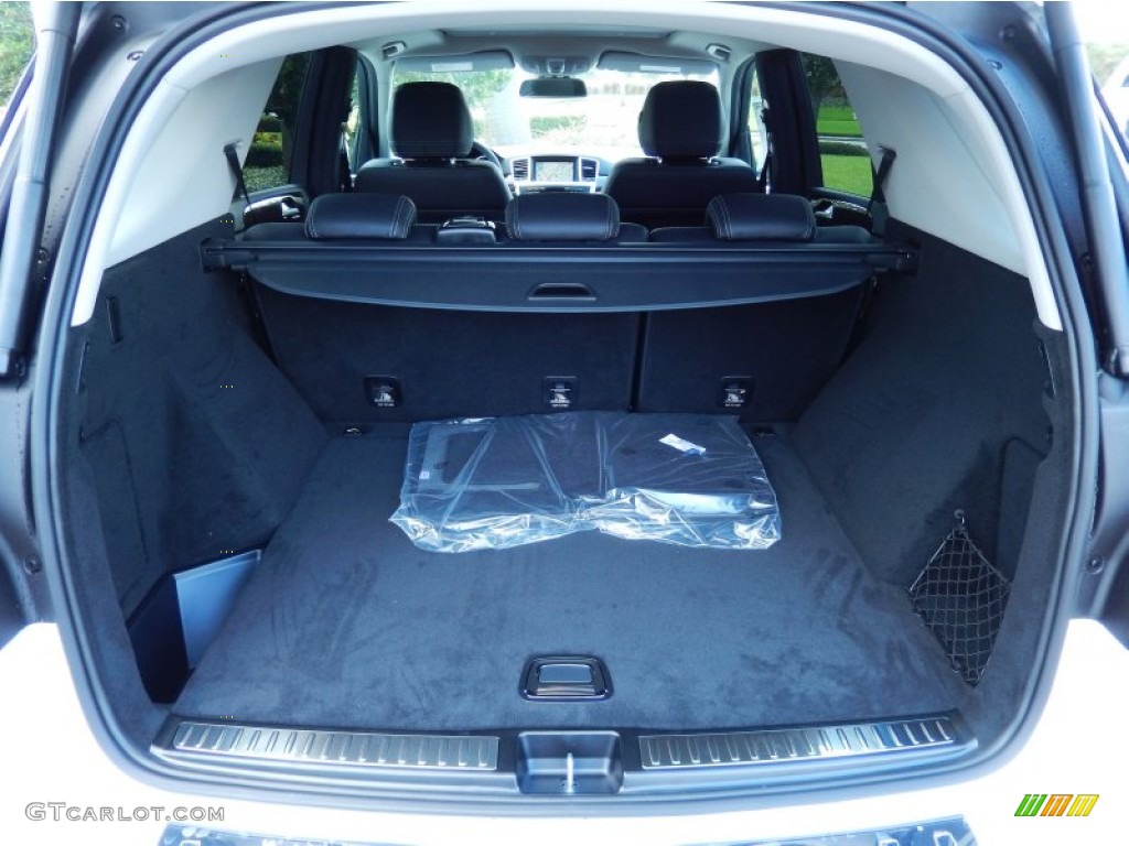 2014 Mercedes-Benz ML 350 Trunk Photo #84350628