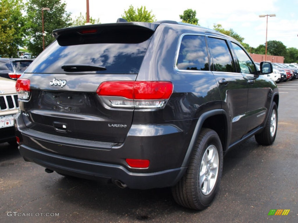 2014 Grand Cherokee Laredo 4x4 - Granite Crystal Metallic / Morocco Black photo #3