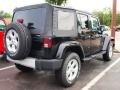 Black - Wrangler Unlimited Sahara 4x4 Photo No. 3