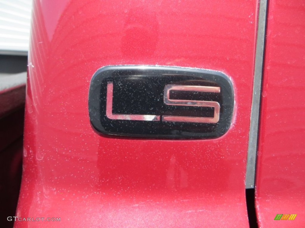 2005 Silverado 1500 LS Extended Cab - Sport Red Metallic / Dark Charcoal photo #15