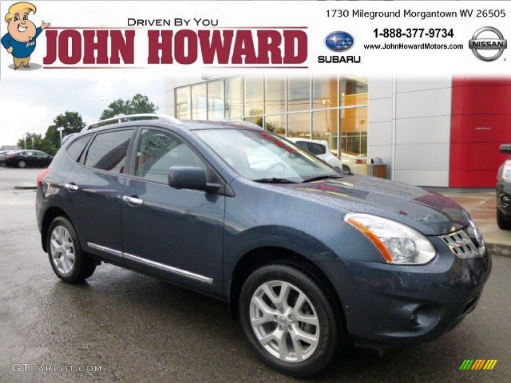 Graphite Blue Nissan Rogue