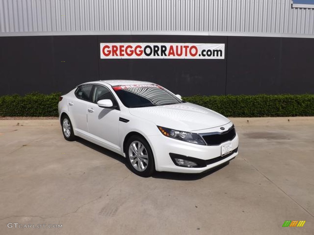 Snow White Pearl Kia Optima