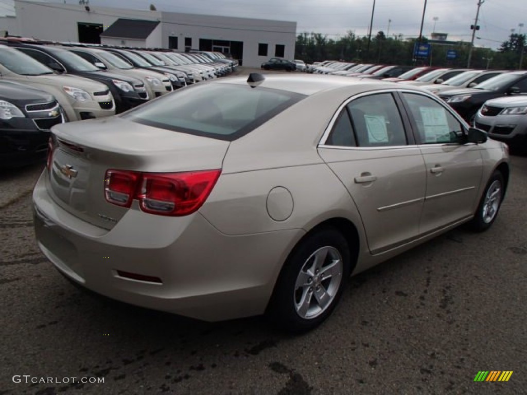2013 Malibu LS - Champagne Silver Metallic / Jet Black/Titanium photo #8