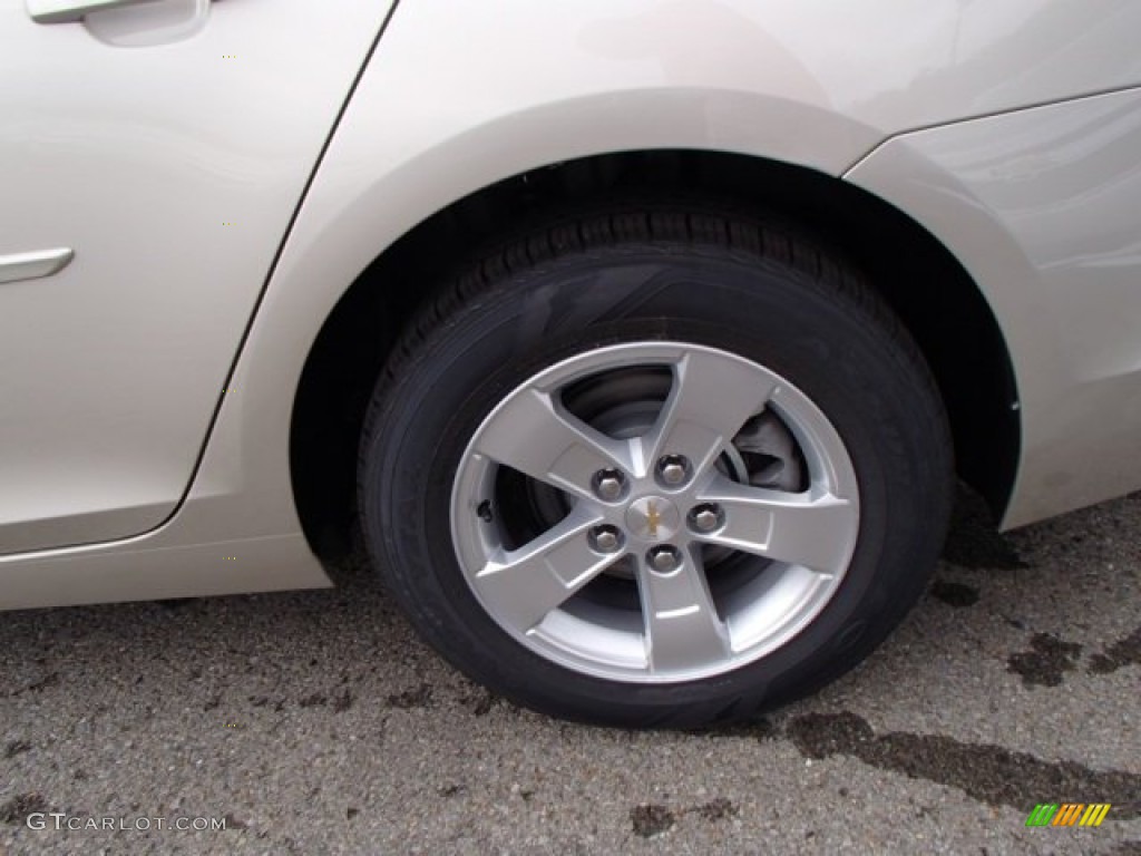 2013 Malibu LS - Champagne Silver Metallic / Jet Black/Titanium photo #9