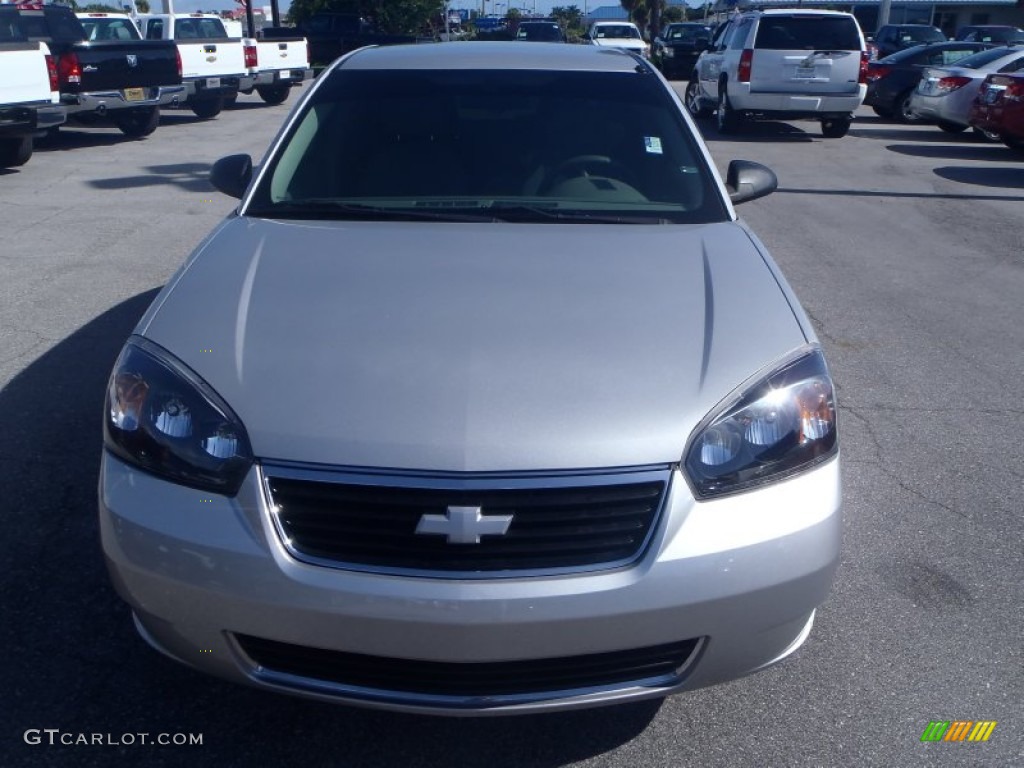 2006 Malibu LS Sedan - Silverstone Metallic / Titanium Gray photo #2