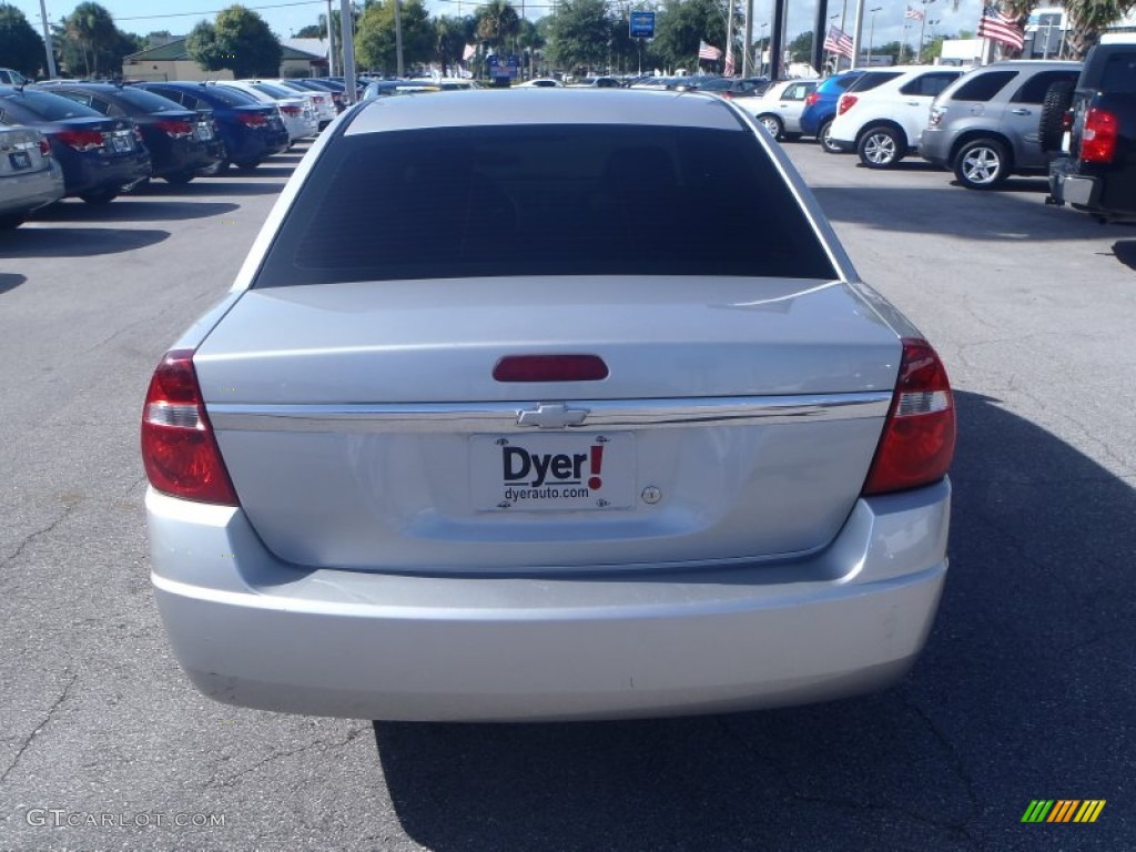2006 Malibu LS Sedan - Silverstone Metallic / Titanium Gray photo #4