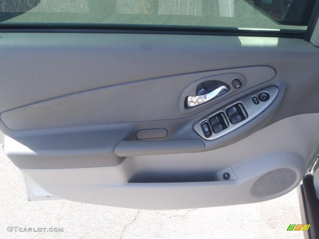 2006 Malibu LS Sedan - Silverstone Metallic / Titanium Gray photo #11