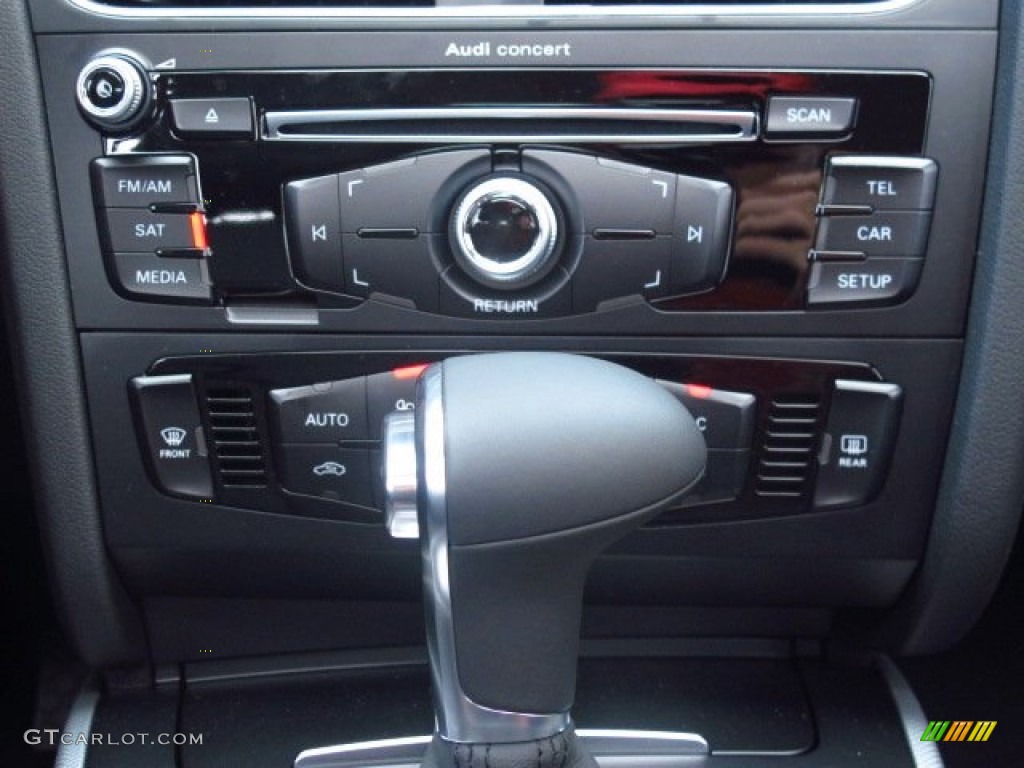 2014 Audi A4 2.0T Sedan Controls Photo #84365403