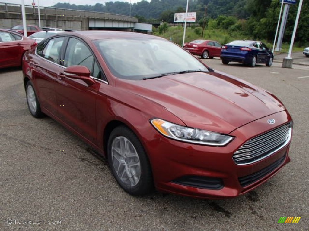Sunset 2014 Ford Fusion SE Exterior Photo #84367071