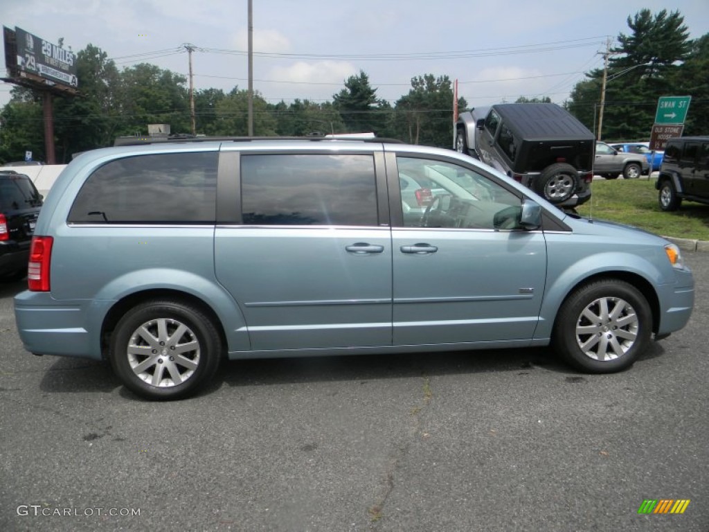 Clearwater Blue Pearl 2010 Chrysler Town & Country Touring Exterior Photo #84367932