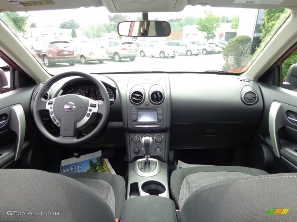 2011 Rogue SV AWD - Cayenne Red / Black photo #11