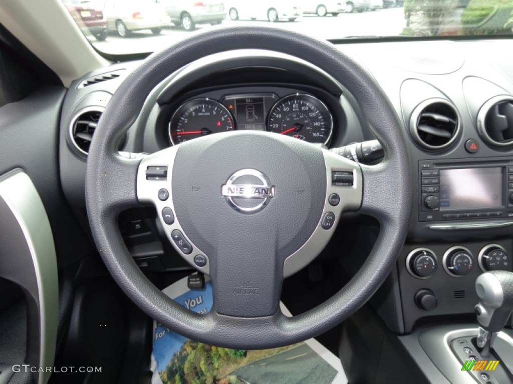 2011 Rogue SV AWD - Cayenne Red / Black photo #12