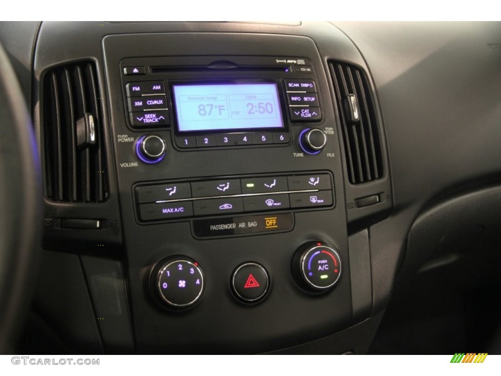 2009 Elantra Touring - Black Pearl / Black photo #8