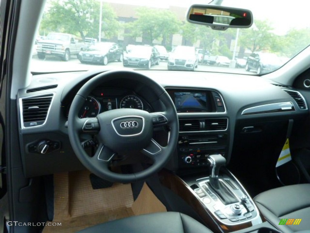 2014 Audi Q5 2.0 TFSI quattro Black Dashboard Photo #84370746