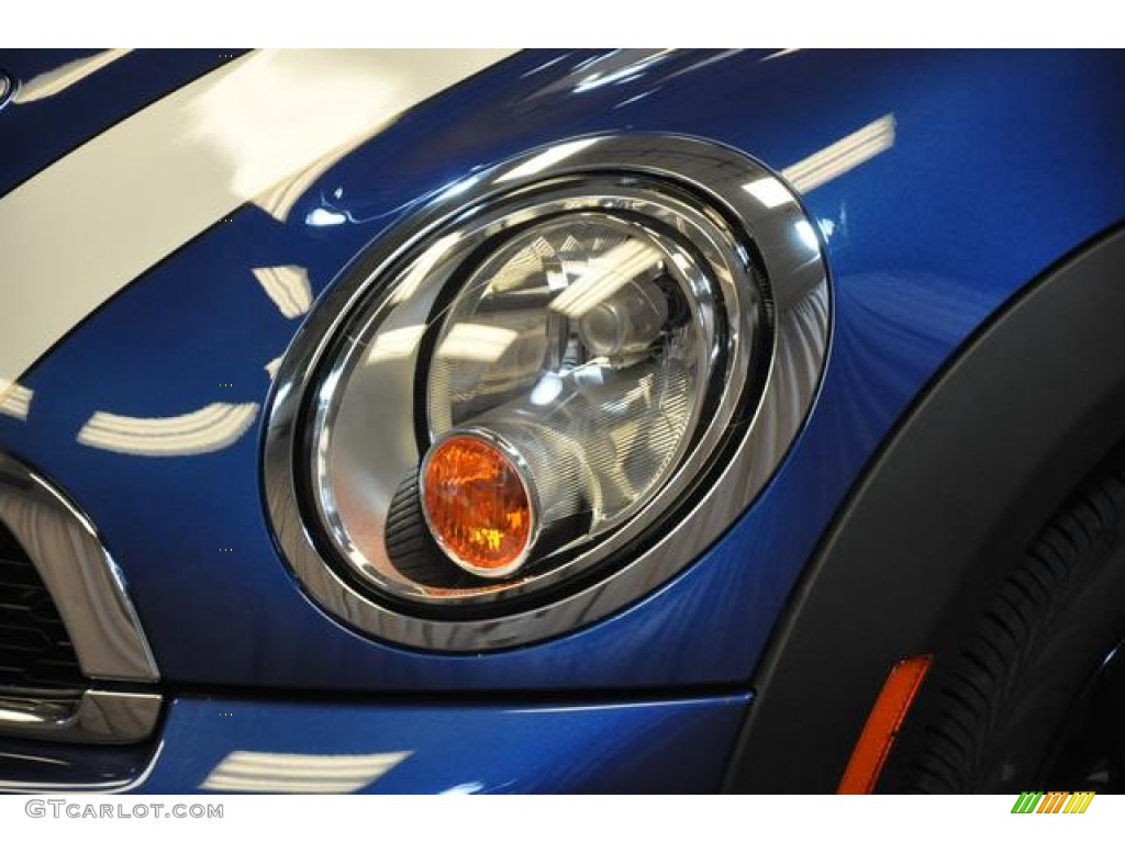 2013 Cooper S Hardtop - Lightning Blue Metallic / Carbon Black photo #2