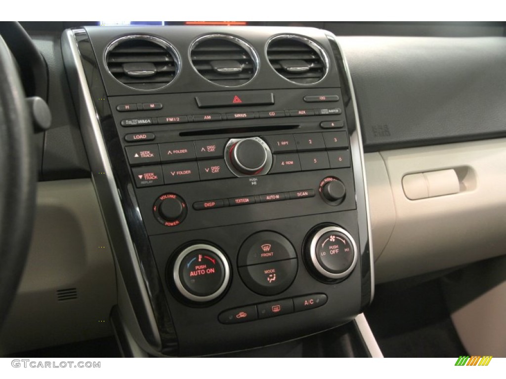 2010 Mazda CX-7 s Grand Touring AWD Controls Photo #84373941