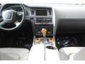 Ice Silver Metallic - Q7 4.2 Premium quattro Photo No. 27