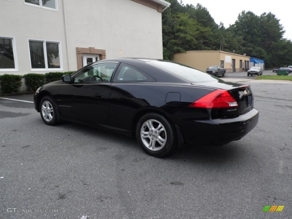 2006 Accord EX Coupe - Nighthawk Black Pearl / Gray photo #7
