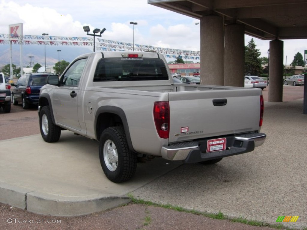 2007 Colorado LT Regular Cab 4x4 - Silver Birch Metallic / Very Dark Pewter photo #8