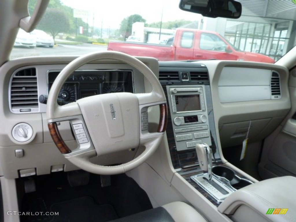 2008 Lincoln Navigator Limited Edition 4x4 Dashboard Photos