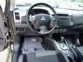 Labrador Black Pearl - Outlander GT 4WD Photo No. 14
