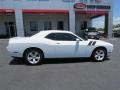 Bright White - Challenger R/T Plus Photo No. 8