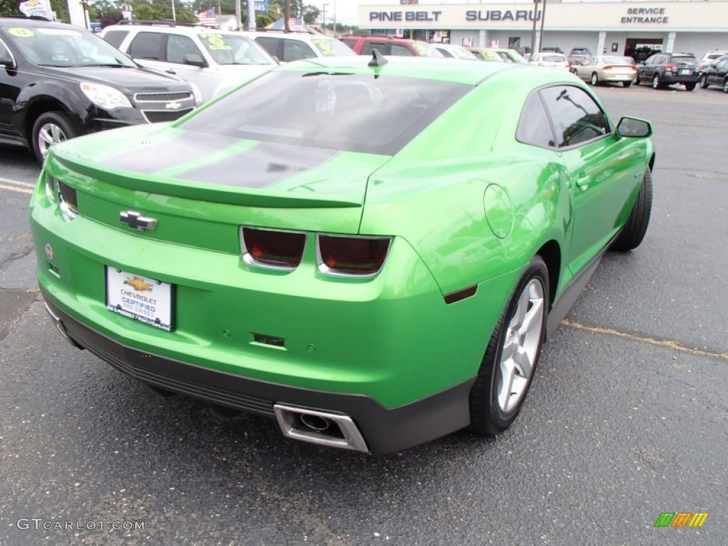 2010 Camaro LT Coupe Synergy Special Edition - Synergy Green Metallic / Black/Green photo #4