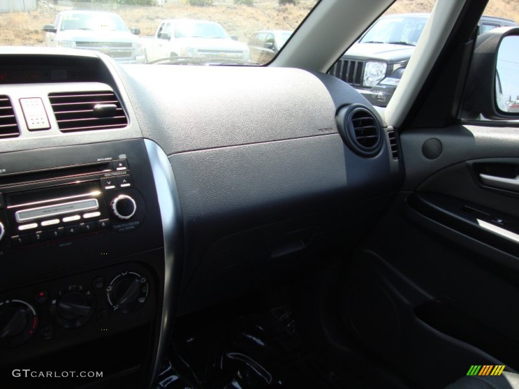 2007 SX4 Convenience AWD - Black Onyx Pearl / Black photo #15