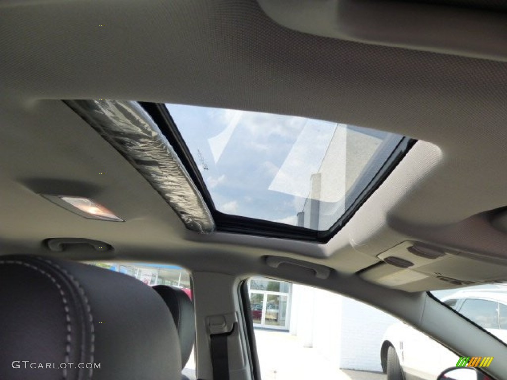 2014 Cruze LTZ - Crystal Red Tintcoat / Jet Black photo #11