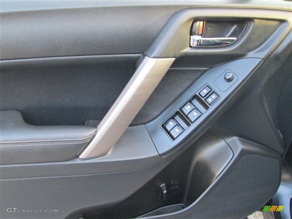 2014 Forester 2.0XT Premium - Dark Gray Metallic / Black photo #15