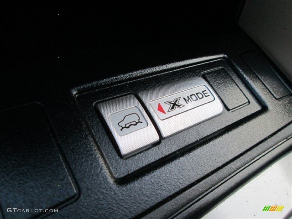 2014 Forester 2.0XT Premium - Dark Gray Metallic / Black photo #26