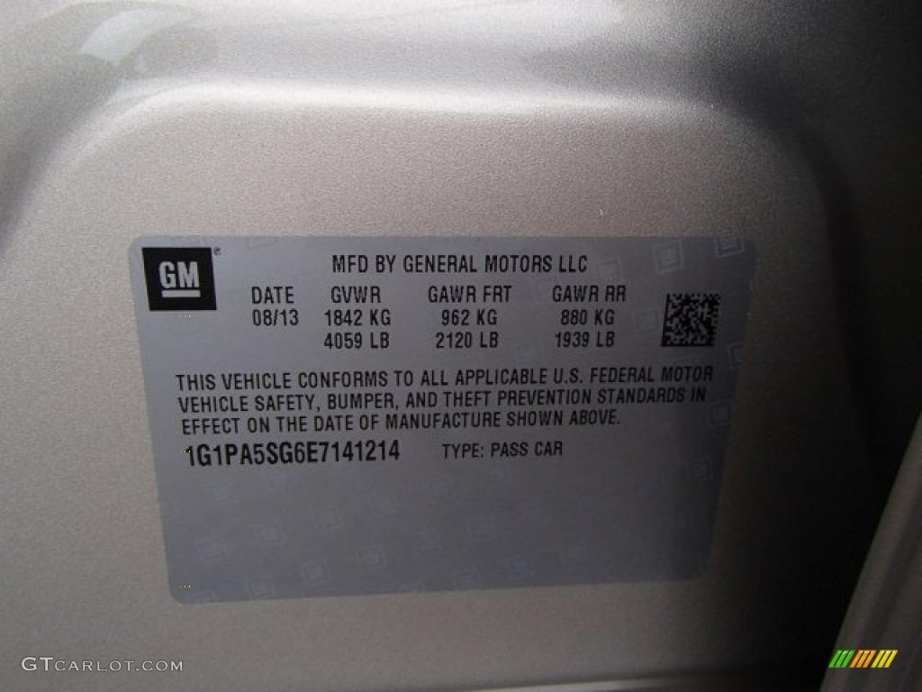 2014 Cruze LS - Champagne Silver Metallic / Jet Black/Medium Titanium photo #20