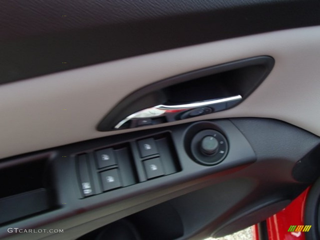 2014 Cruze LS - Red Hot / Jet Black/Medium Titanium photo #15