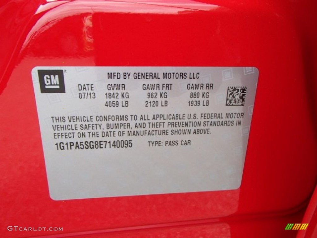 2014 Cruze LS - Red Hot / Jet Black/Medium Titanium photo #20