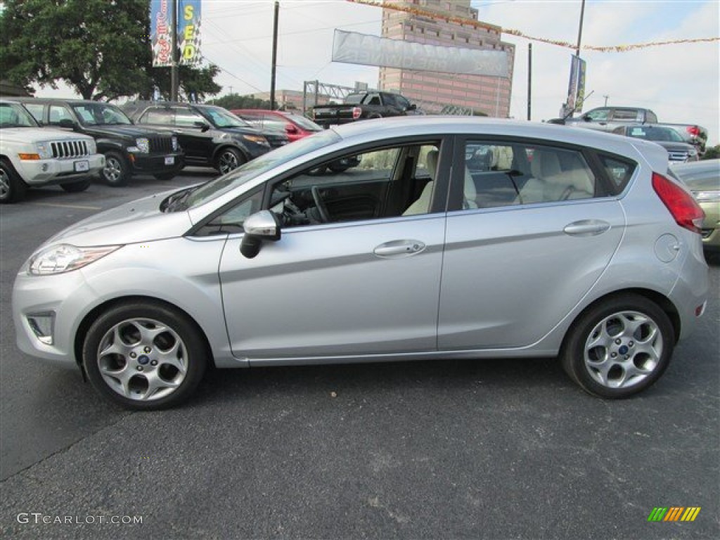 Ingot Silver Metallic 2011 Ford Fiesta SES Hatchback Exterior Photo #84395985