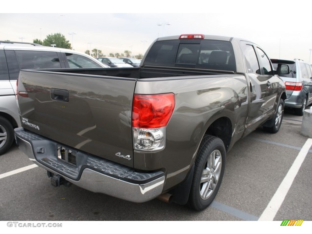 2008 Tundra Double Cab 4x4 - Pyrite Mica / Graphite Gray photo #2