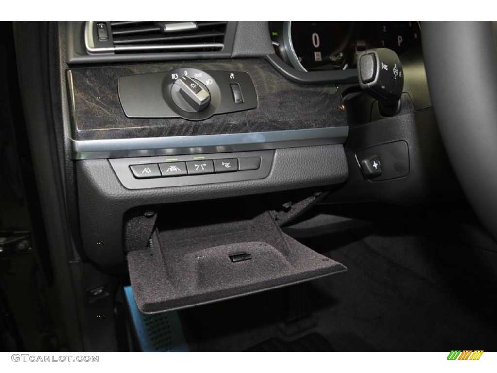 2014 BMW 7 Series 740Li Sedan Controls Photo #84402984