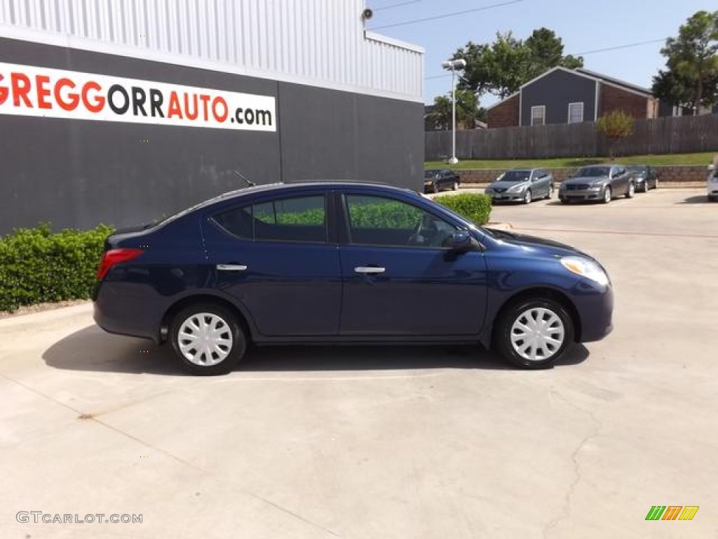 2012 Versa 1.6 SV Sedan - Blue Onyx Metallic / Charcoal photo #5