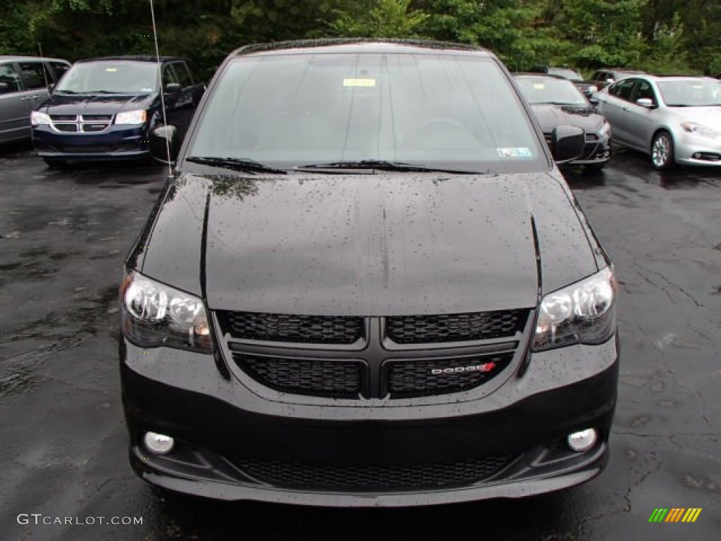 Brilliant Black Crystal Pearl 2014 Dodge Grand Caravan R/T Exterior Photo #84404591