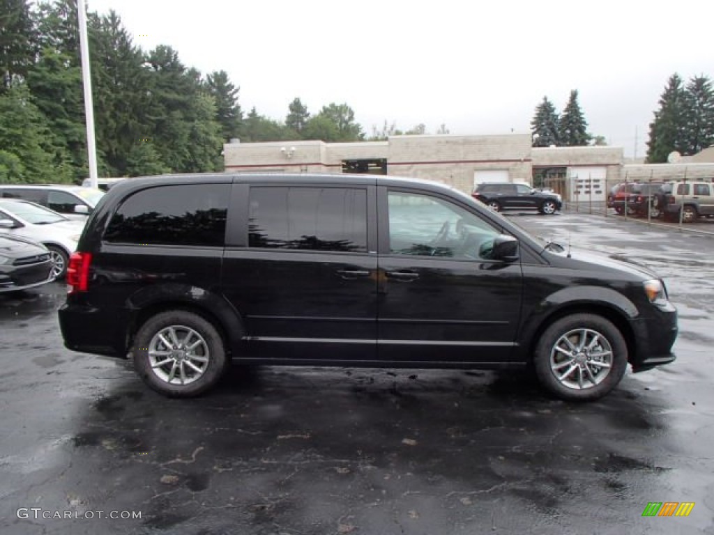 Brilliant Black Crystal Pearl 2014 Dodge Grand Caravan R/T Exterior Photo #84404636