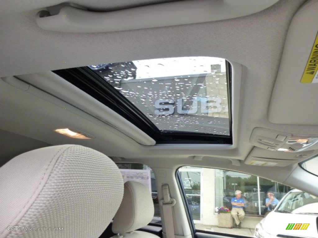 2013 XV Crosstrek 2.0 Premium - Marine Blue Pearl / Ivory photo #11