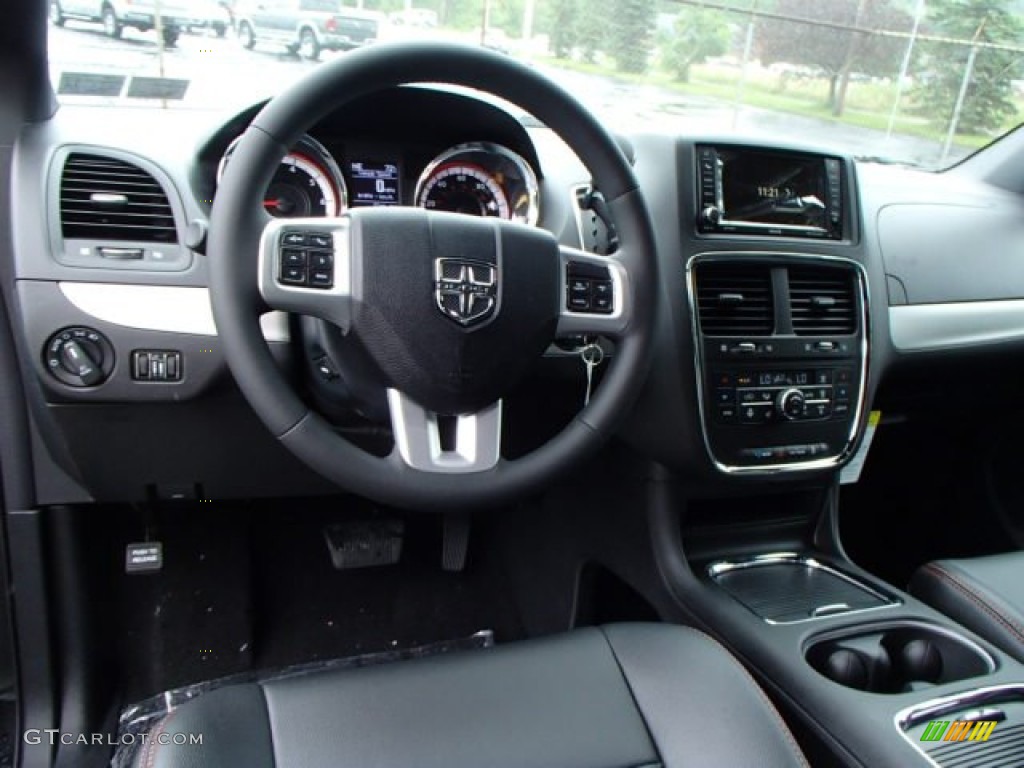 2014 Dodge Grand Caravan R/T R/T Black Dashboard Photo #84404846