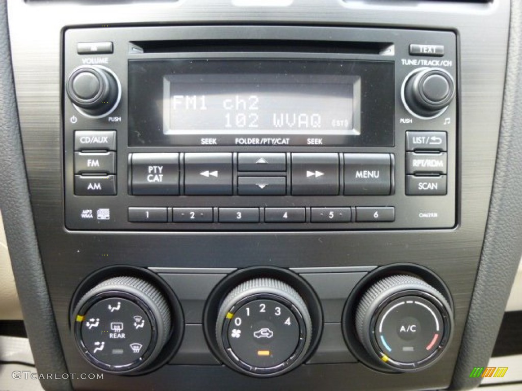 2013 XV Crosstrek 2.0 Premium - Marine Blue Pearl / Ivory photo #19